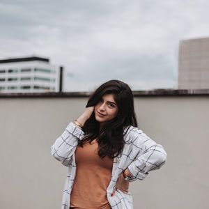 Meet your Posher, Sham